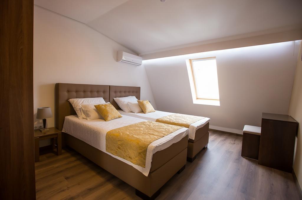 Heartland City B&B Tuzla Exterior foto