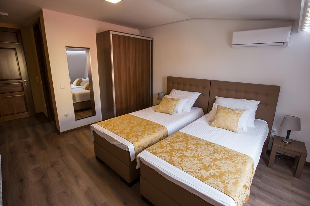 Heartland City B&B Tuzla Exterior foto